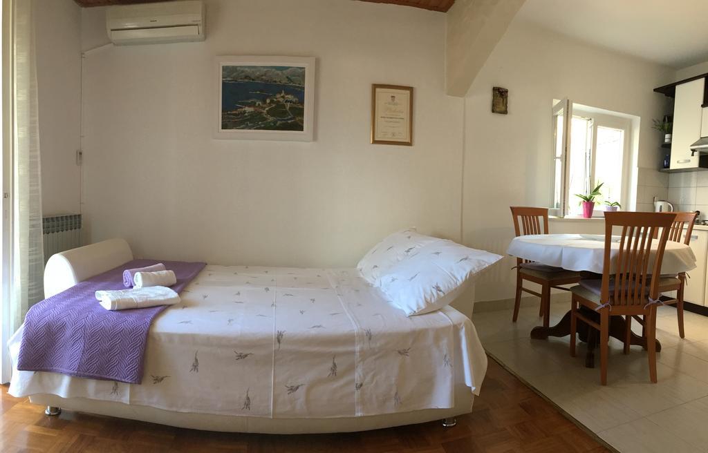 Guesthouse Cipre Lumbarda Luaran gambar