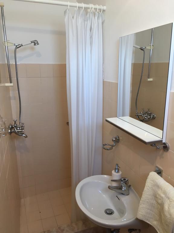 Guesthouse Cipre Lumbarda Luaran gambar